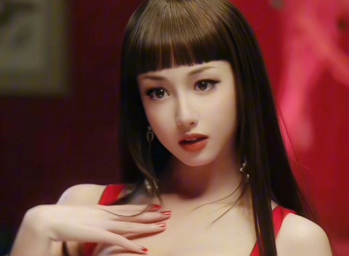 Đây là gương mặt được ông trời “dâng cơm tận miệng”: Visual hoàn hảo tuyệt đối, đẹp đến mức được tha thứ mọi lỗi lầm - Ảnh 4. Đây là gương mặt được ông trời “dâng cơm tận miệng”: Visual hoàn hảo tuyệt đối, đẹp đến mức được tha thứ mọi lỗi lầm - Ảnh 4.