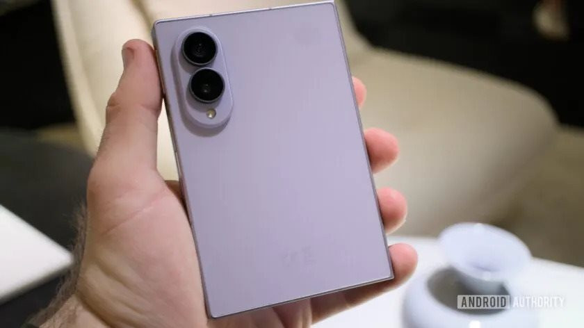 Galaxy Z Fold 8 c&oacute; thực sự đ&aacute;ng gi&aacute; gần 50 triệu đồng hay chỉ l&agrave; n&eacute;m tiền qua cửa sổ? - Ảnh 6.