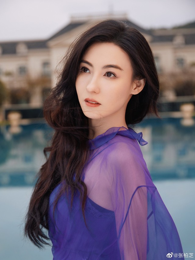 Trương B&aacute; Chi: Chẳng c&oacute; t&agrave;i năng g&igrave; cả, nhưng vẫn c&ograve;n nhan sắc- Ảnh 12.