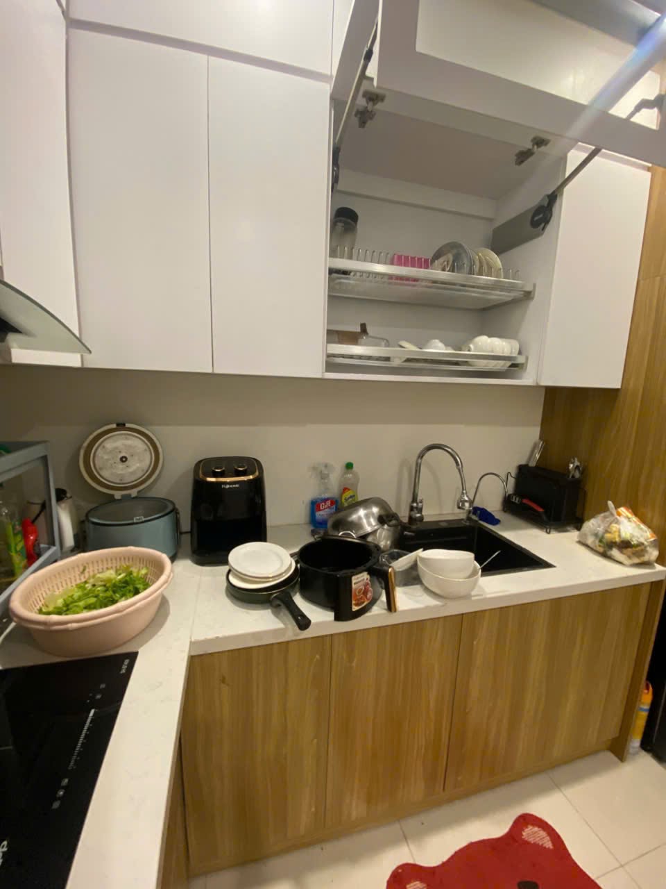 Chồng chỉ biết đưa tiền về, vợ vừa sinh con 4 th&aacute;ng nghẹn l&ograve;ng: "Em chỉ xin anh 15 ph&uacute;t m&agrave; kh&oacute; qu&aacute;!"- Ảnh 1.