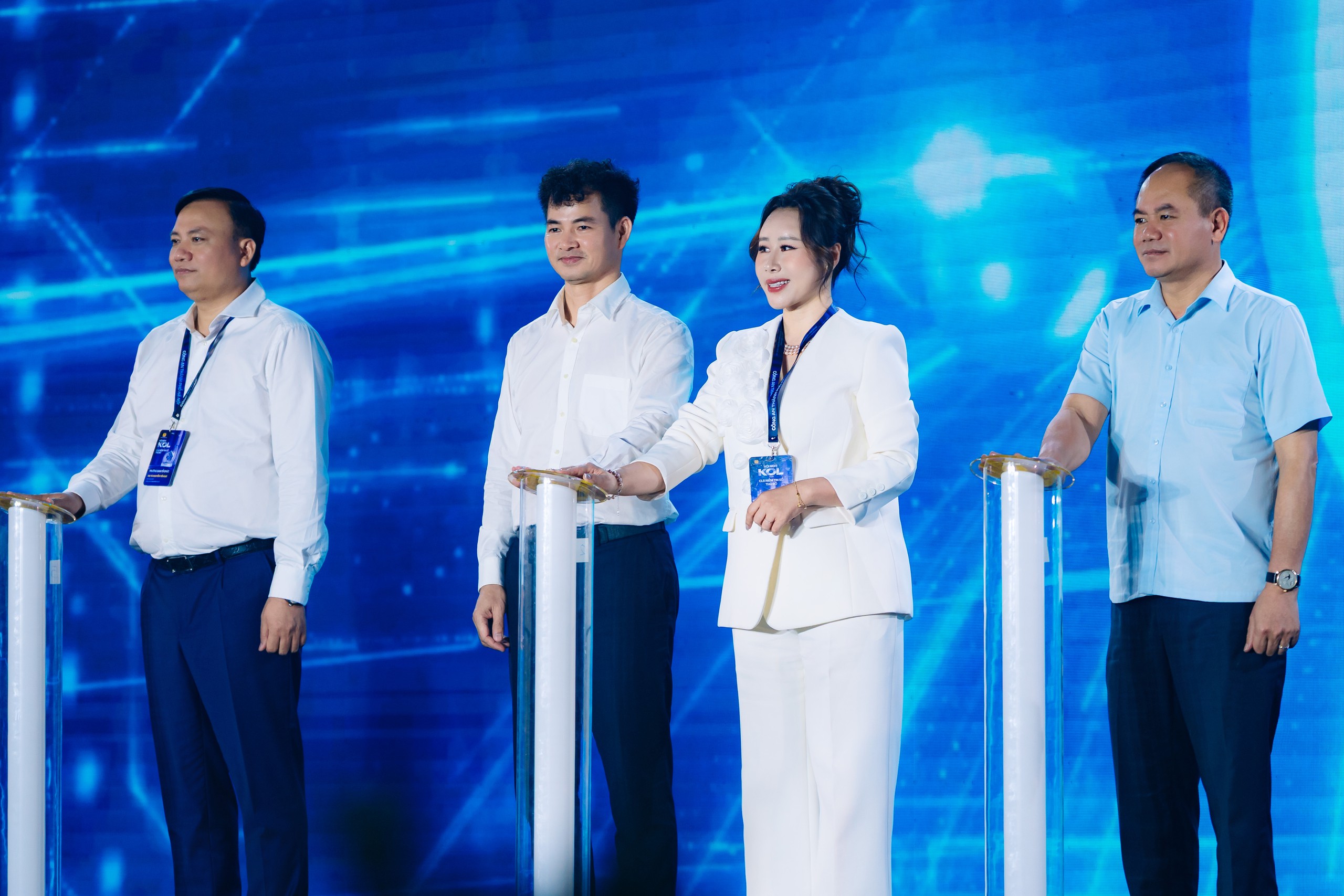 Phó Tổng Giám đốc Công ty Cổ phần VCCorp Nguyễn Bích Minh đảm nhiệm cương vị Phó Chủ tịch CLB Niềm tin số Thủ đô - Ảnh 3.