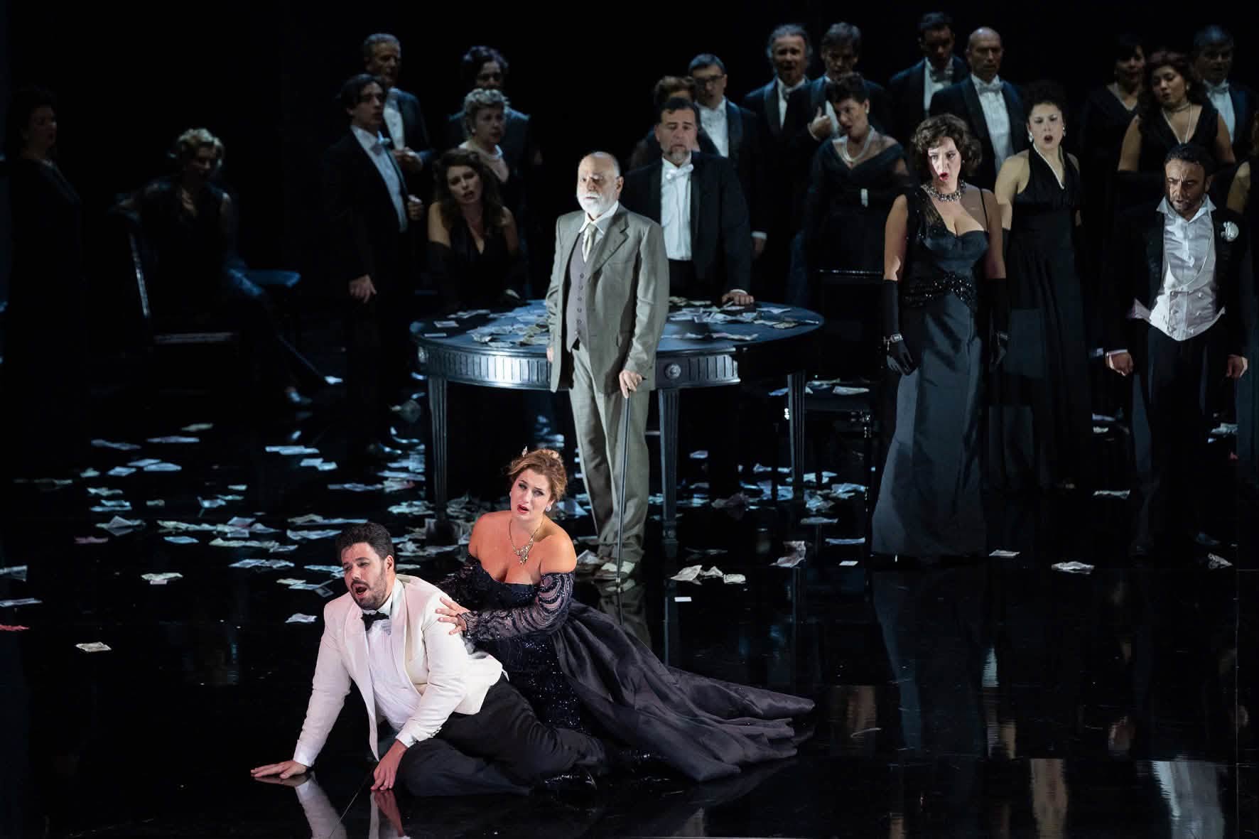 Kiệt t&aacute;c opera La Traviata c&ocirc;ng diễn hai đ&ecirc;m tại H&agrave; Nội - Ảnh 1.