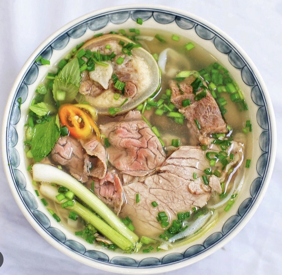 Vì sao gọi là phở? Khám phá nguồn gốc và văn hóa ẩm thực Việt Nam - Ảnh 7. Vì sao gọi là phở? Khám phá nguồn gốc và văn hóa ẩm thực Việt Nam - Ảnh 7.