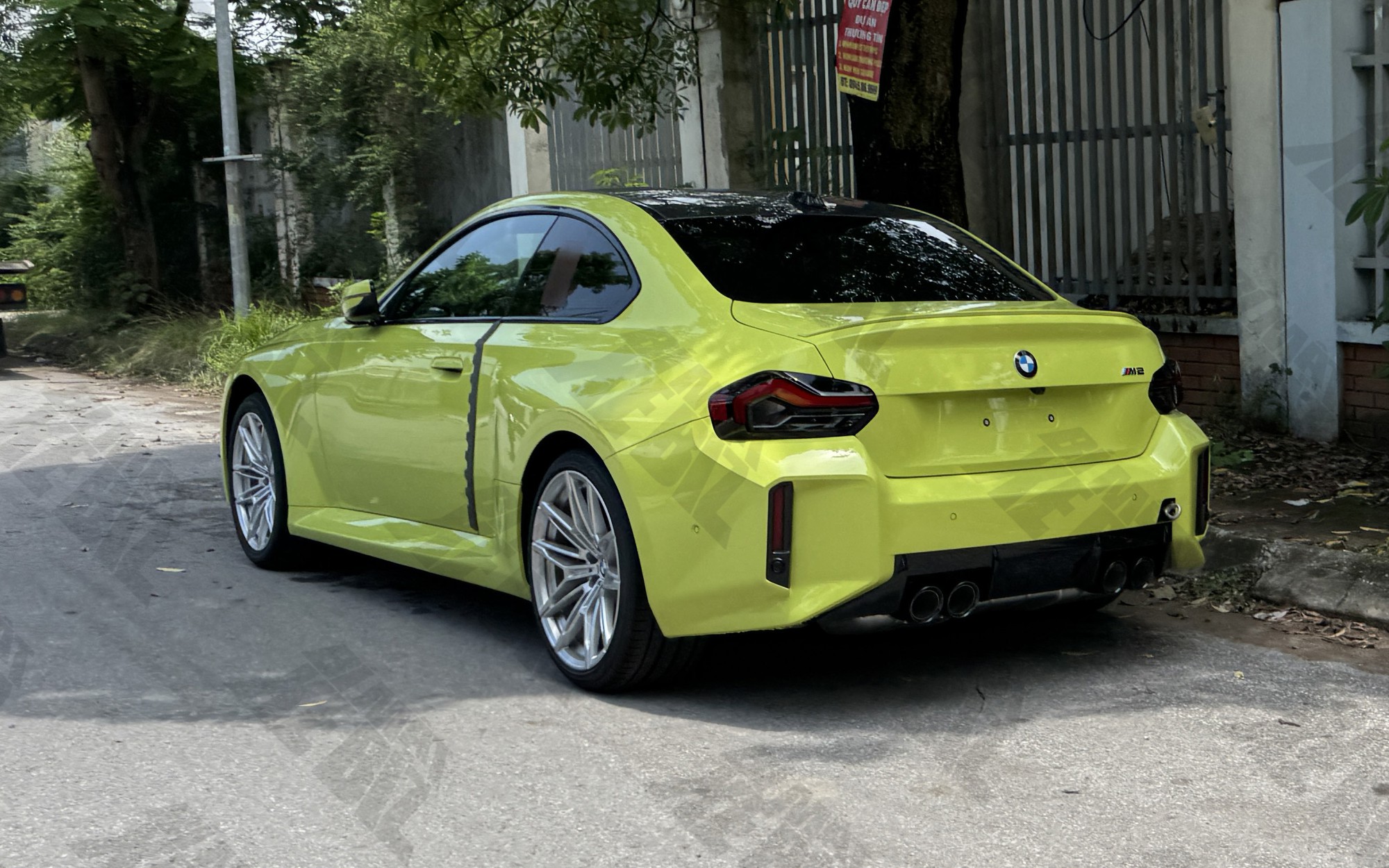 BMW M2 đời mới đầu tiên về Việt Nam: Giá không dưới 4,1 tỷ đồng, mạnh 480hp, 0-100km/h chi 4 giây, thêm lựa chọn cho dân chơi mê tốc độ - Ảnh 3.