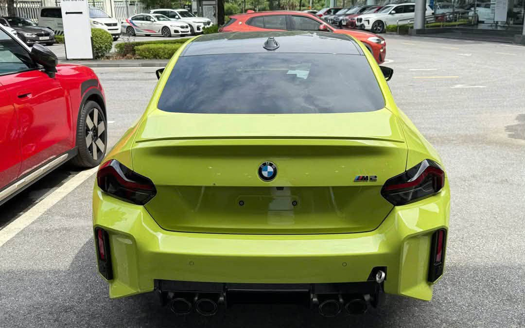 BMW M2 đời mới đầu tiên về Việt Nam: Giá không dưới 4,1 tỷ đồng, mạnh 480hp, 0-100km/h chi 4 giây, thêm lựa chọn cho dân chơi mê tốc độ - Ảnh 9.