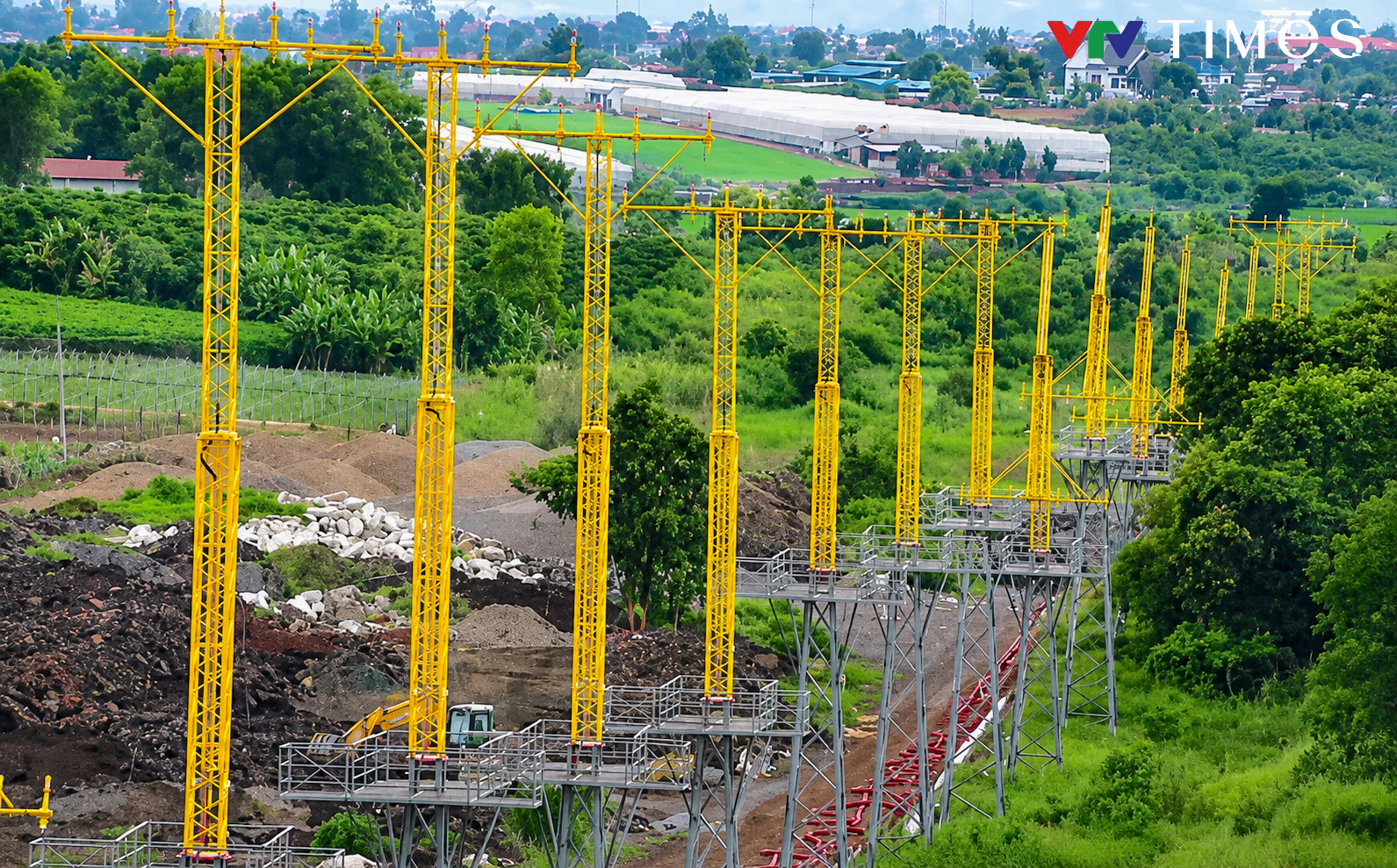 Sân bay Liên Khương trước ngày cất cánh trở lại- Ảnh 8.
