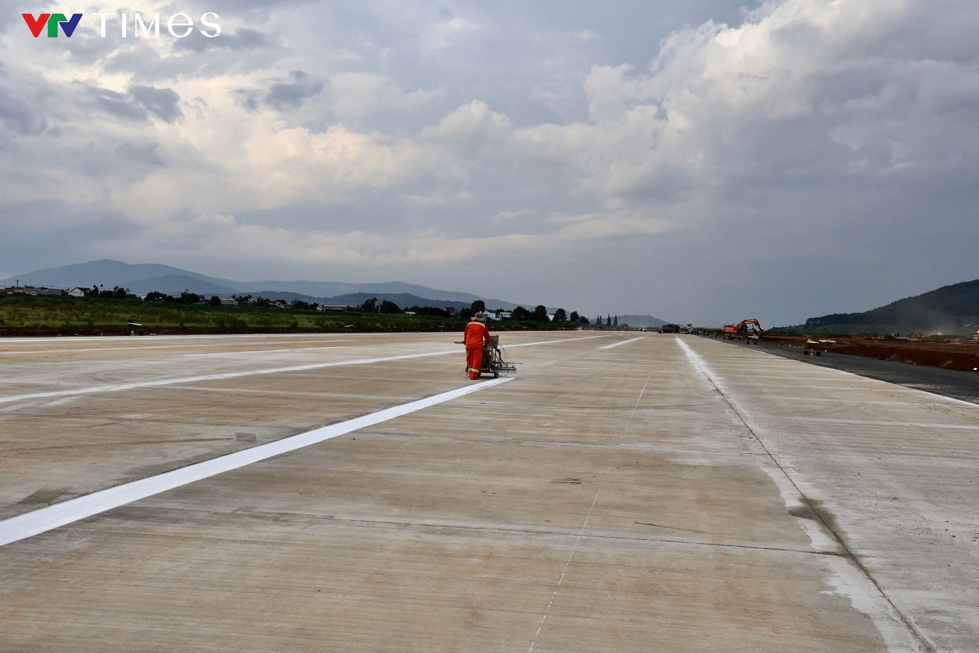 Sân bay Liên Khương trước ngày cất cánh trở lại- Ảnh 2.