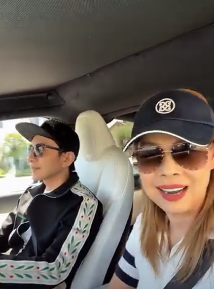 Đan Trường sang Mỹ tự l&aacute;i xe &ocirc; t&ocirc; chở 1 nữ đồng nghiệp đi chơi- Ảnh 1.