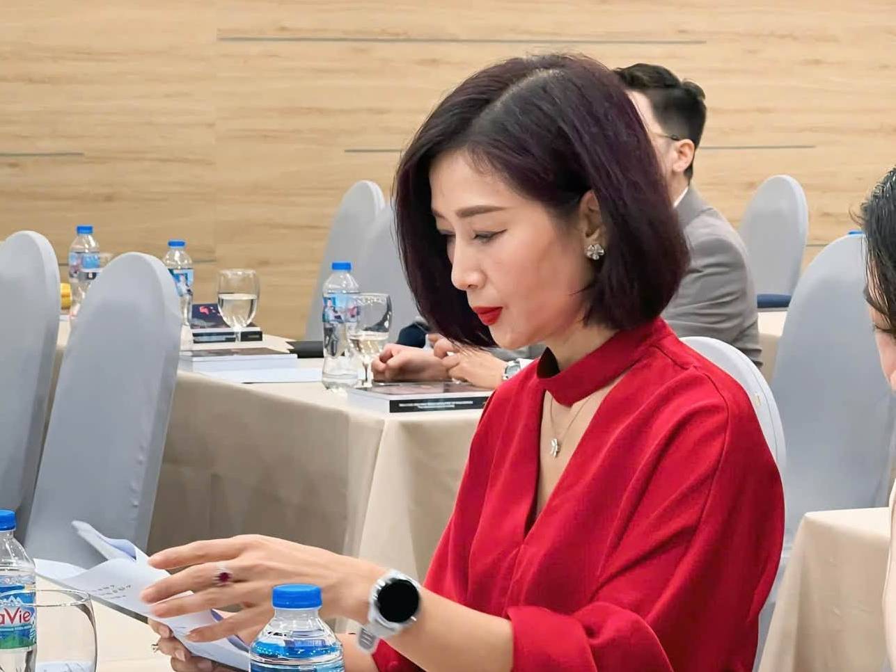 Nữ nghệ sĩ U50 có chồng là đại gia đình đám tuyên bố: 