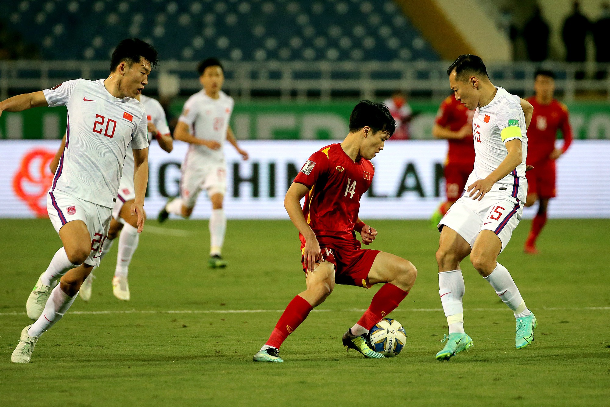 Trung Quốc r&uacute;t khỏi FIFA ASEAN Cup, đội tuyển Việt Nam tăng cơ hội v&ocirc; địch? - Ảnh 1.