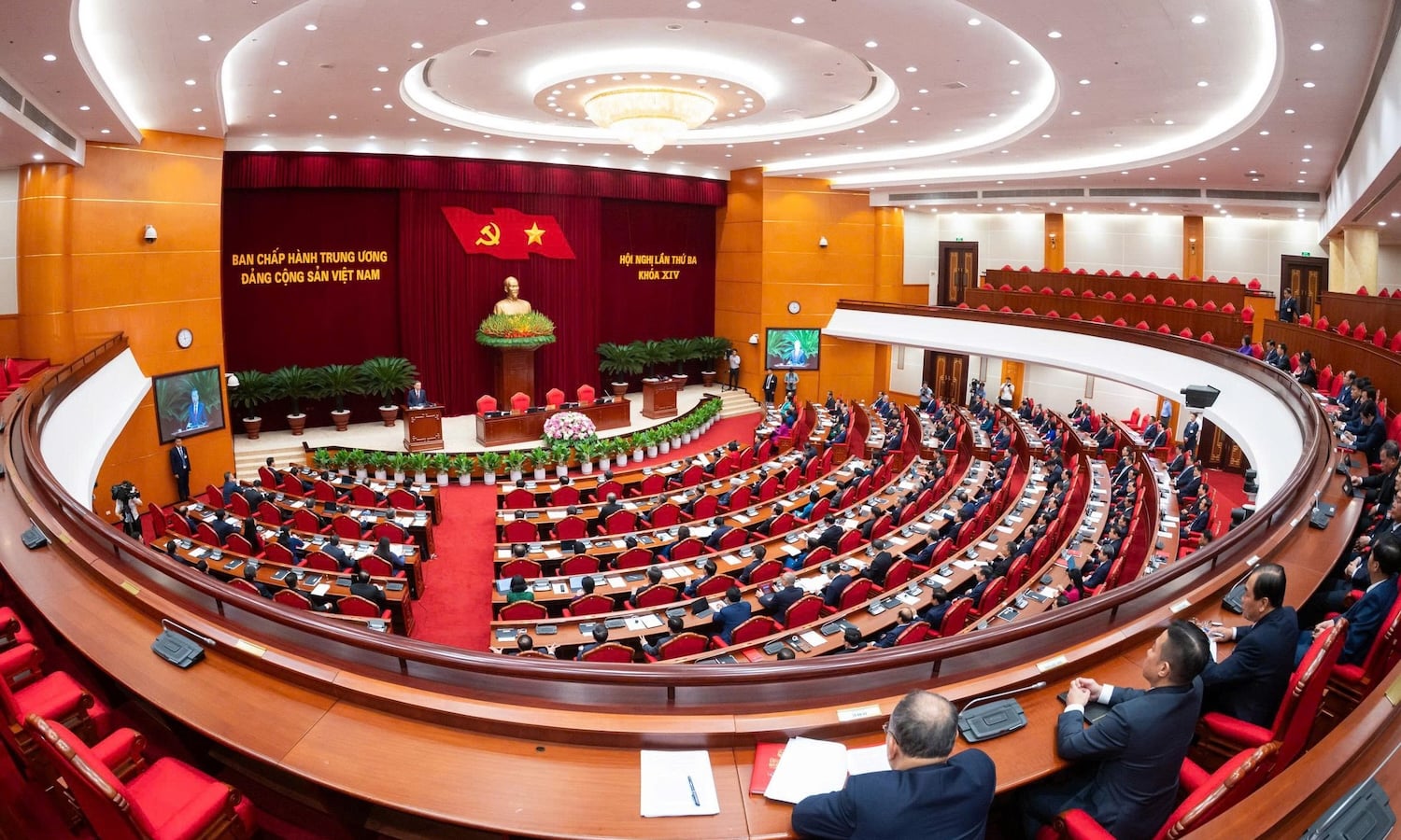 Quy định mới 2026 về 19 điều đảng vi&ecirc;n kh&ocirc;ng được l&agrave;m của Ban Chấp h&agrave;nh Trung ương - Ảnh 1.
