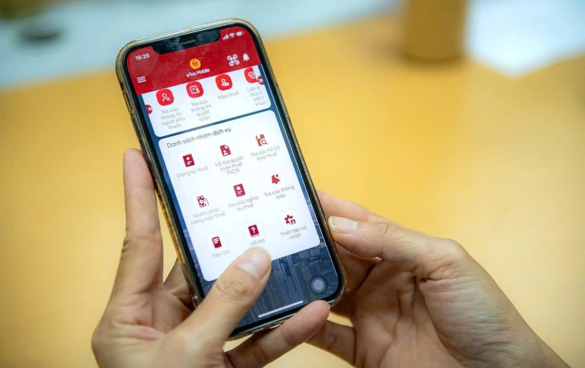 Thuế Hải Ph&ograve;ng y&ecirc;u cầu phong tỏa t&agrave;i khoản Vietcombank , Agribank , Techcombank , VPBank 2026 - Ảnh 1.