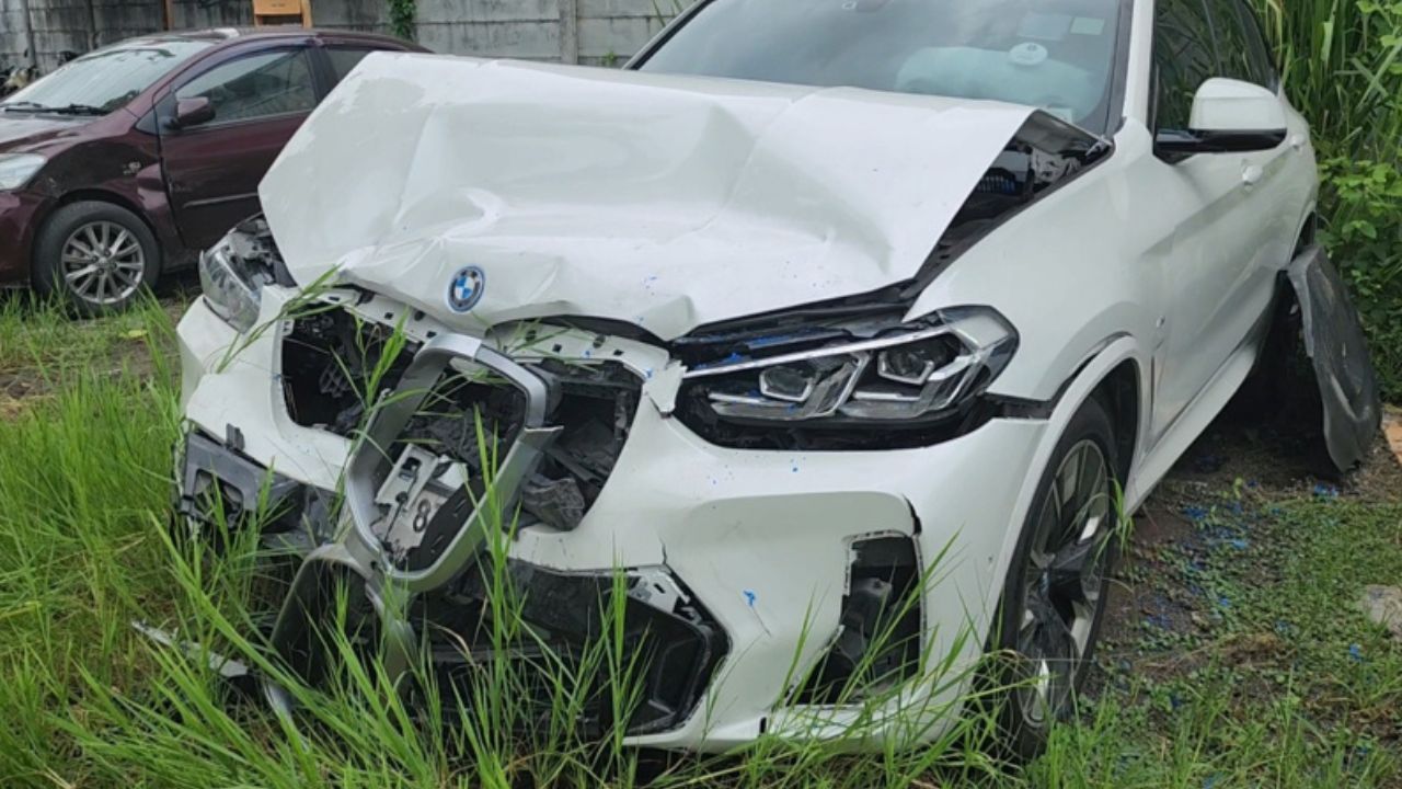 Mua BMW trả góp: Thiếu niên 15 tuổi gặp rắc rối lớn sau tai nạn - Ảnh 2. Mua BMW trả góp: Thiếu niên 15 tuổi gặp rắc rối lớn sau tai nạn - Ảnh 2.