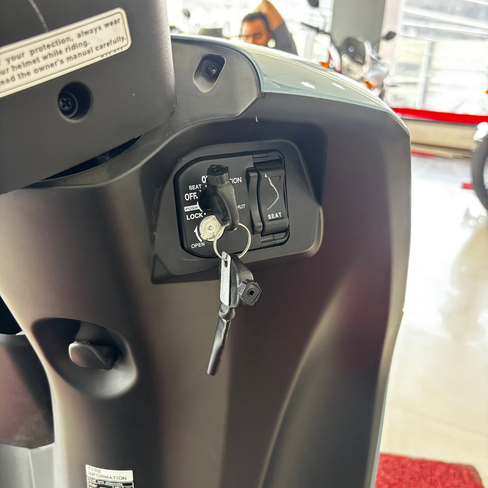 Xe máy điện Honda dự đoán về VN năm sau: Nhỏ gọn, giá khoảng 30 triệu, cốp lớn hơn Vision - Ảnh 8.