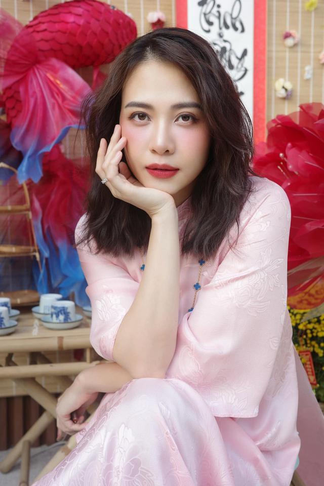 Mỹ nh&acirc;n người T&agrave;y được đại gia qu&ecirc; Gia Lai, SN 1982 y&ecirc;u nhất tr&ecirc;n đời - Ảnh 2.