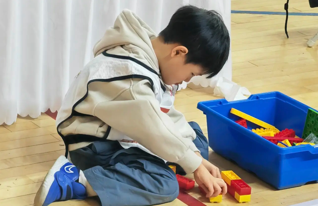 4 th&oacute;i quen kỳ quặc ở trẻ biểu hiện tr&iacute; th&ocirc;ng minh vượt trội - Ảnh 1.