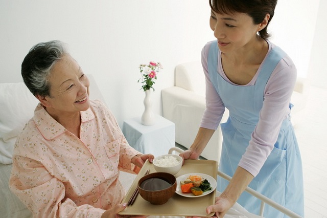 Từ 10/9, hành động nhiều gia đình đang thuê giúp việc thường làm có thể bị phạt tới 15 triệu đồng - Ảnh 4.