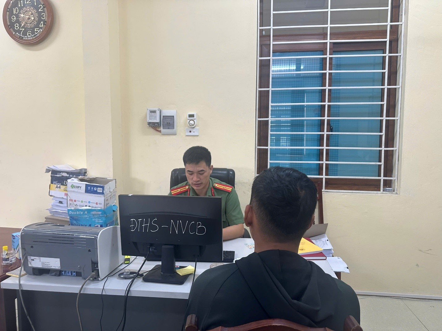 Đề nghị truy tố gi&aacute;m đốc Thẩm mỹ viện Quốc tế Nguyễn Đ&igrave;nh Đức l&agrave;m giả chứng chỉ - Ảnh 1.