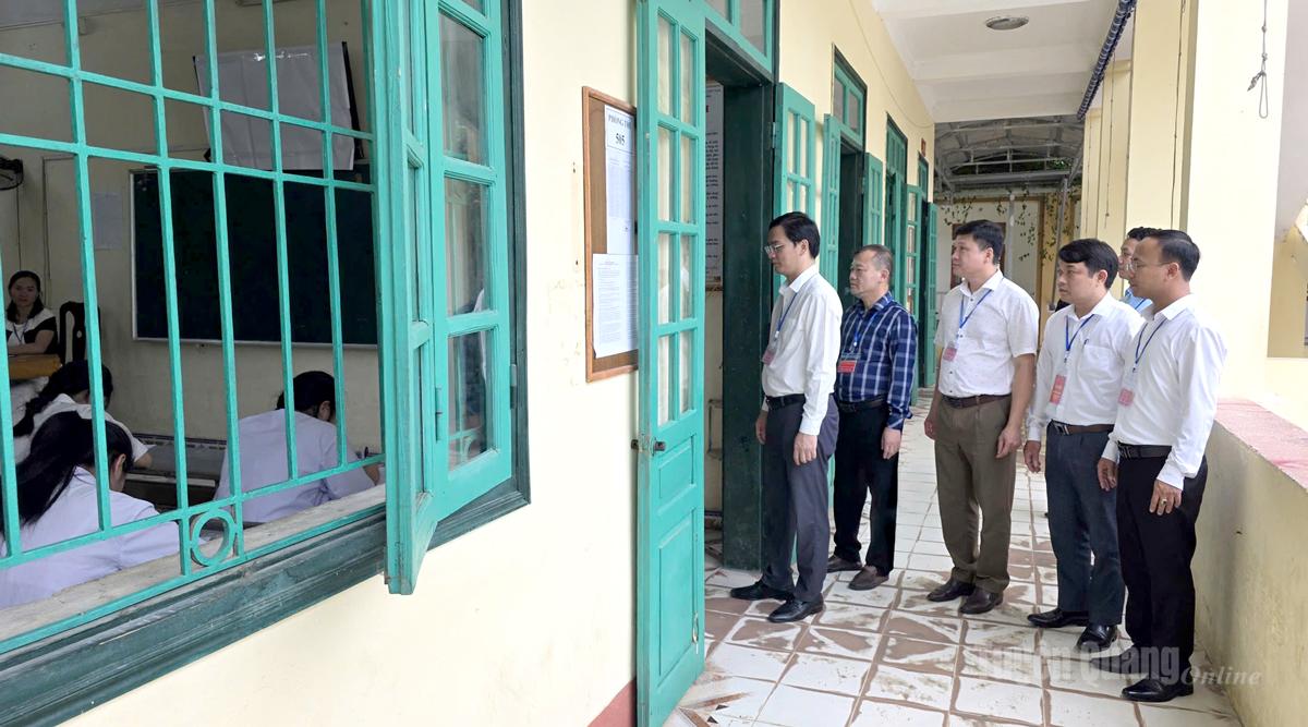 Vụ trường có 147 điểm 10 môn Toán tốt nghiệp ở Tuyên Quang: Là lứa học sinh chất lượng tốt hơn khoá khác - Ảnh 2.