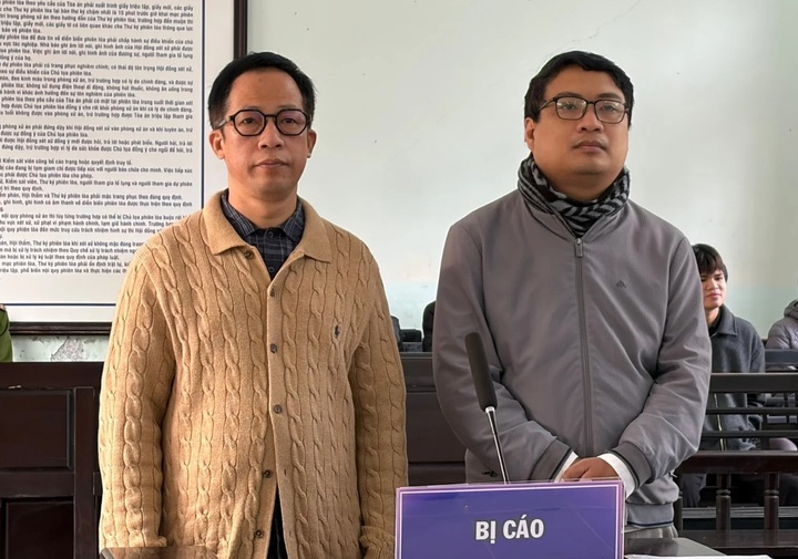 Cựu Gi&aacute;m đốc Đại học Huế nhận 13 năm t&ugrave; v&igrave; Lạm dụng chức vụ chiếm đoạt t&agrave;i sản - Ảnh 1.