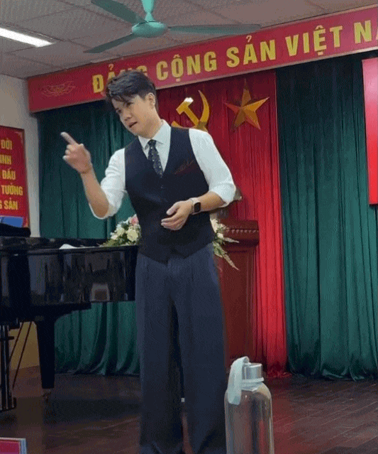 Ca sĩ nổi tiếng 37 tuổi vẫn phải đi thi học kỳ, cất giọng l&agrave; thấy r&otilde; đẳng cấp- Ảnh 2.