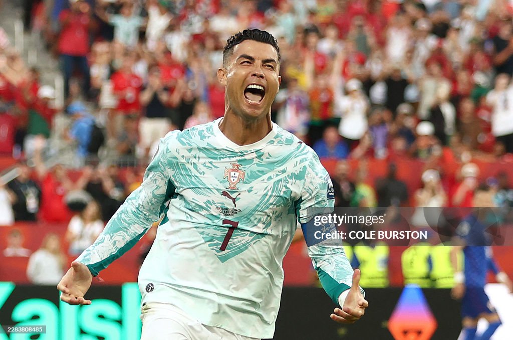 Ronaldo ghi b&agrave;n chấm dứt "&aacute;c mộng" 20 năm, Bồ Đ&agrave;o Nha đ&aacute;nh bại Croatia trong trận cầu nghẹt thở - Ảnh 1.