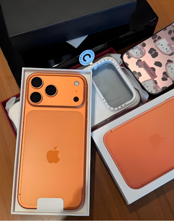 Con g&aacute;i thi đỗ cấp 3 được họ h&agrave;ng thưởng gần 30 triệu n&ecirc;n đ&ograve;i mua iPhone 17, chồng liền tuy&ecirc;n bố một c&acirc;u khiến t&ocirc;i c&atilde;i nhau suốt tuần- Ảnh 1.