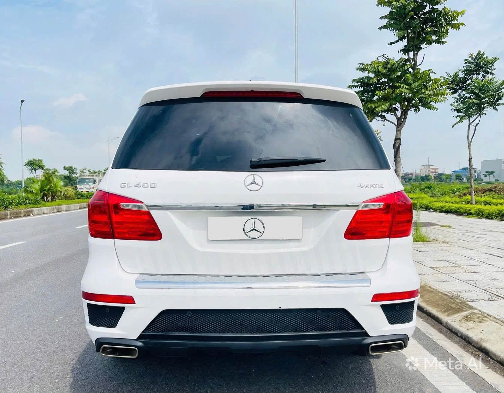 Chiếc Mercedes-Benz này bán lại chưa đến 700 triệu: 7 chỗ phục vụ gia đình, rẻ hơn thị trường cả trăm triệu khiến 'nói chẳng ai tin' - Ảnh 4.