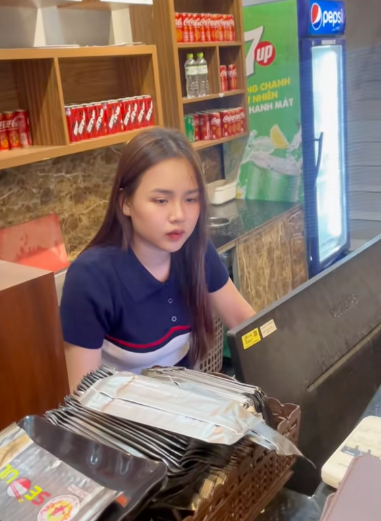 Rời H&agrave; Nội v&agrave;o miền T&acirc;y, vợ chồng trẻ g&oacute;p hơn 1 tỷ đồng mở nh&agrave; h&agrave;ng sau 3 năm mất phương hướng- Ảnh 1.