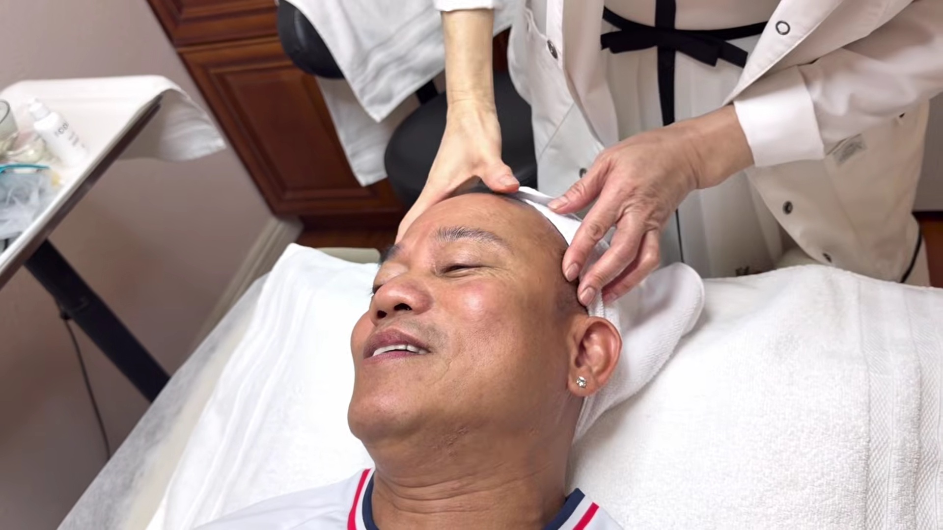 Con trai Chế Linh tận hưởng cuộc sống tại Mỹ - Ảnh 1.
