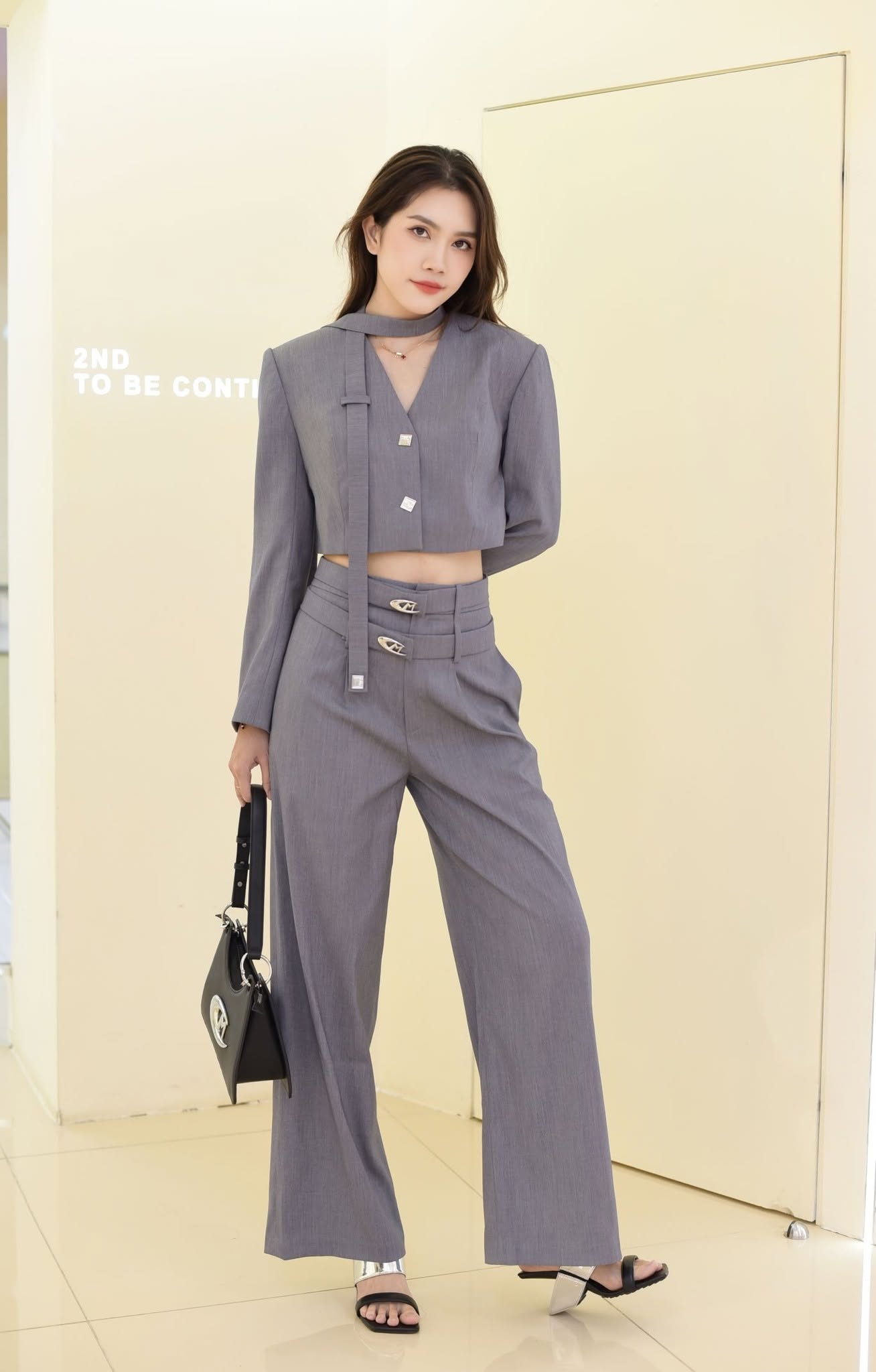 Đi xe máy sắp rớt pô, cô sinh viên cưới chồng Phó giám đốc lớn hơn 13 tuổi: Sợ nhất nhà rộng và đồ hiệu - Ảnh 8.