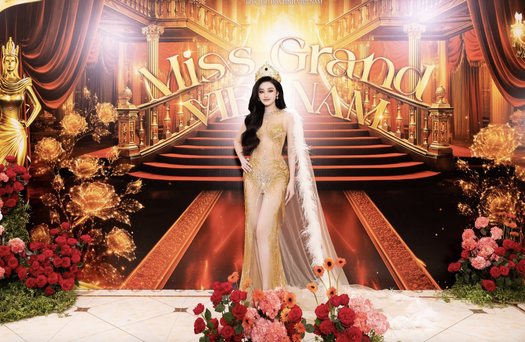 Clip Hoa hậu Yến Nhi lái mô tô gặp tai nạn phải cắt sóng trực tiếp chung kết Miss Grand- Ảnh 6.