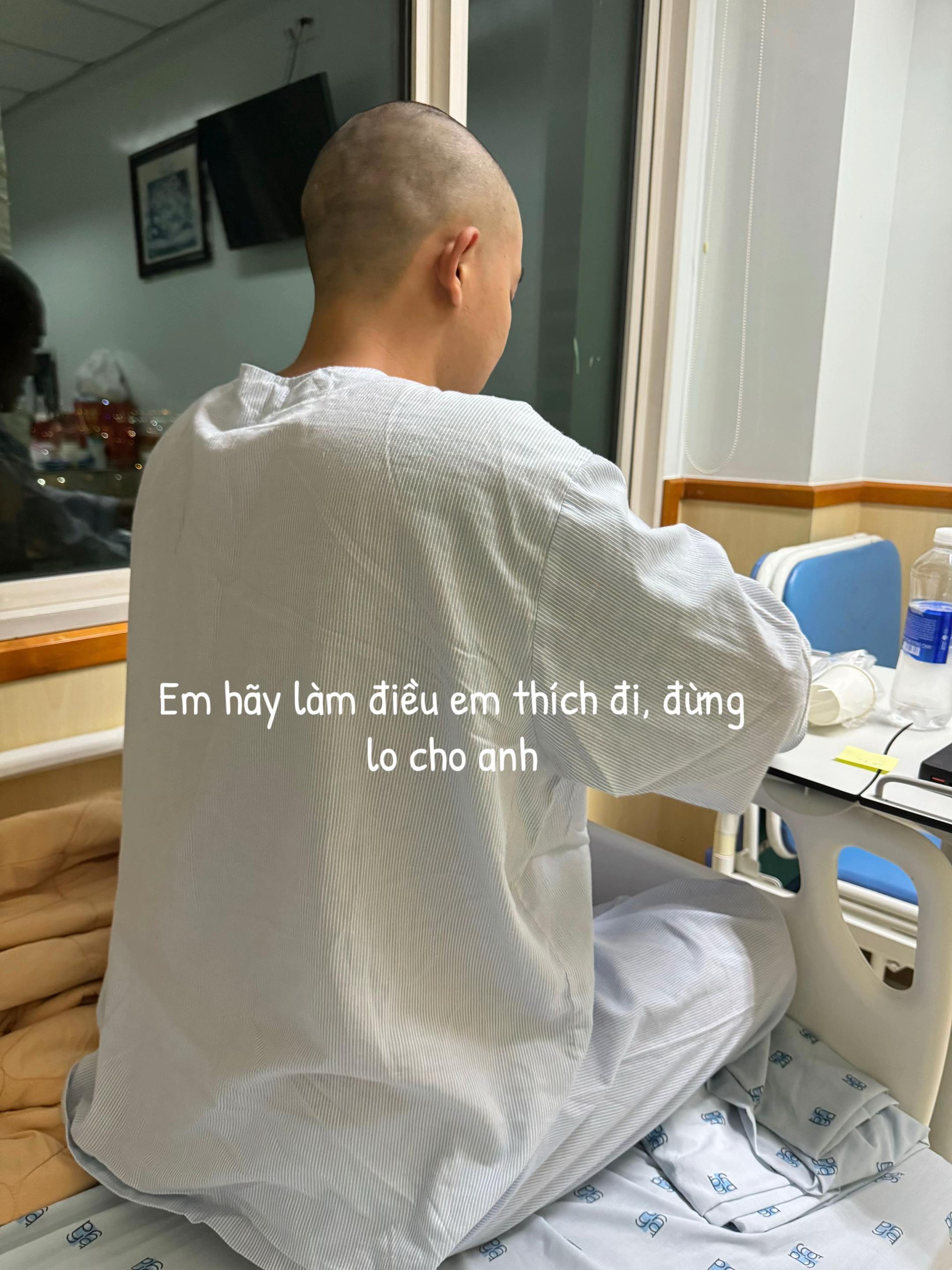 B&aacute;n hai căn nh&agrave; cứu chồng mắc ung thư hiếm gặp: "Chỉ mong anh ở b&ecirc;n mẹ con t&ocirc;i thật l&acirc;u"- Ảnh 9.