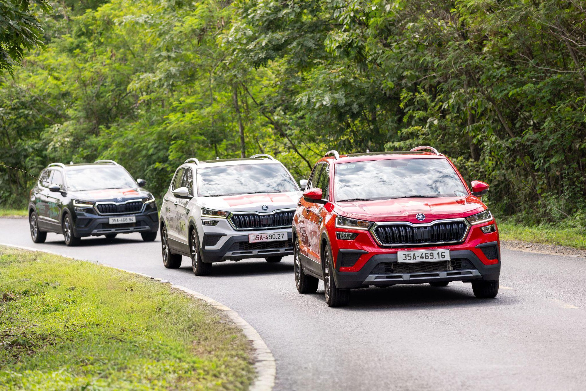 Kết thúc hành trình ‘Vẽ trọn Việt Nam’ và dấu ấn mạnh mẽ từ Skoda Kushaq - Ảnh 2. Kết thúc hành trình ‘Vẽ trọn Việt Nam’ và dấu ấn mạnh mẽ từ Skoda Kushaq - Ảnh 2.