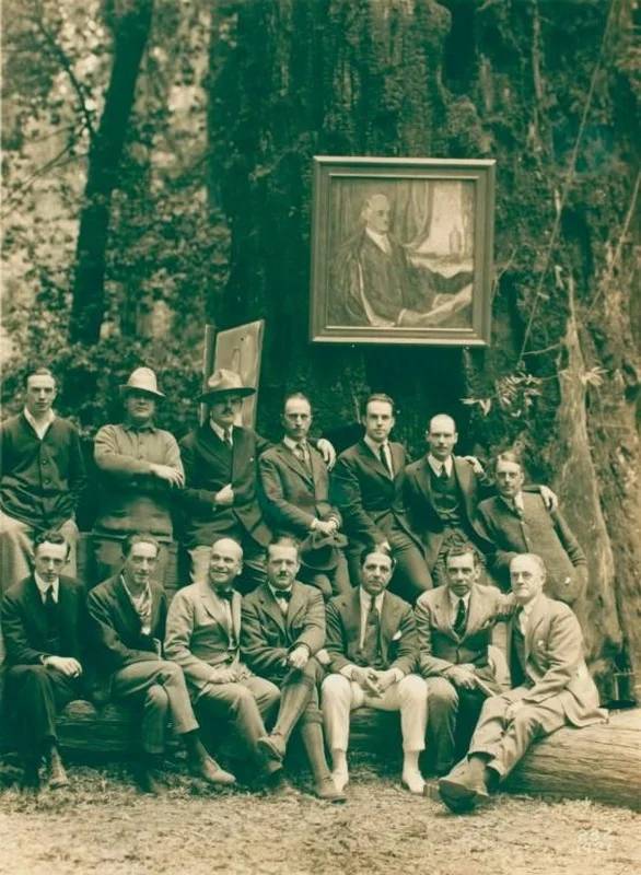 B&ecirc;n trong Bohemian Grove: Hội k&iacute;n 150 năm của giới tinh hoa Mỹ - Ảnh 8.