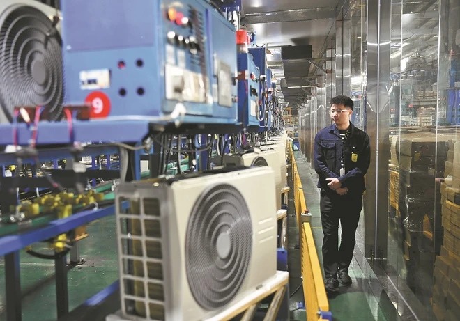 Nắng n&oacute;ng ch&acirc;u &Acirc;u th&uacute;c đẩy nhu cầu điều h&ograve;a di động từ c&aacute;c h&atilde;ng Trung Quốc - Ảnh 2.
