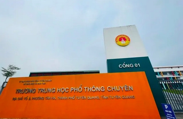 Tuy&ecirc;n Quang c&oacute; 5 m&ocirc;n lọt top 10 địa phương c&oacute; điểm trung b&igrave;nh cao nhất to&agrave;n quốc - Ảnh 2.