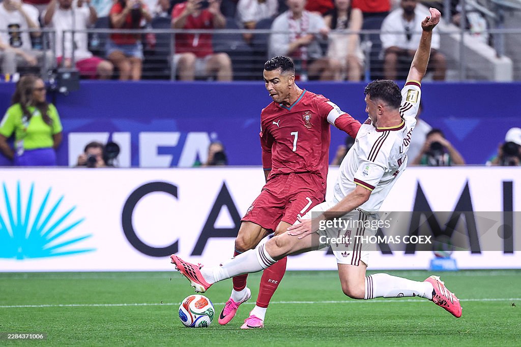 Tuyển Bồ Đào Nha "sụp đổ" vào phút bù giờ, giấc mơ World Cup của Ronaldo chính thức tan vỡ - Ảnh 2. Tuyển Bồ Đào Nha "sụp đổ" vào phút bù giờ, giấc mơ World Cup của Ronaldo chính thức tan vỡ - Ảnh 2.