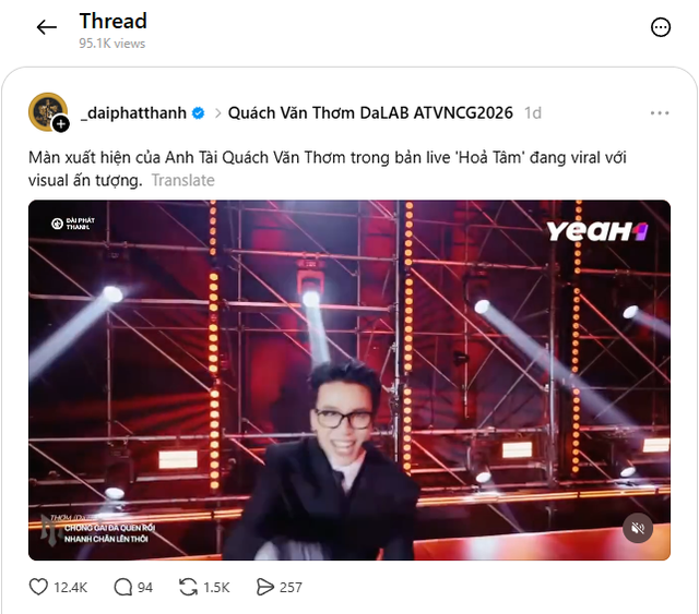 Mỹ nam U40 hot nhất Việt Nam l&uacute;c n&agrave;y: Cứ xuất hiện l&agrave; viral, mặc c&agrave;ng đơn giản c&agrave;ng đẹp- Ảnh 1.