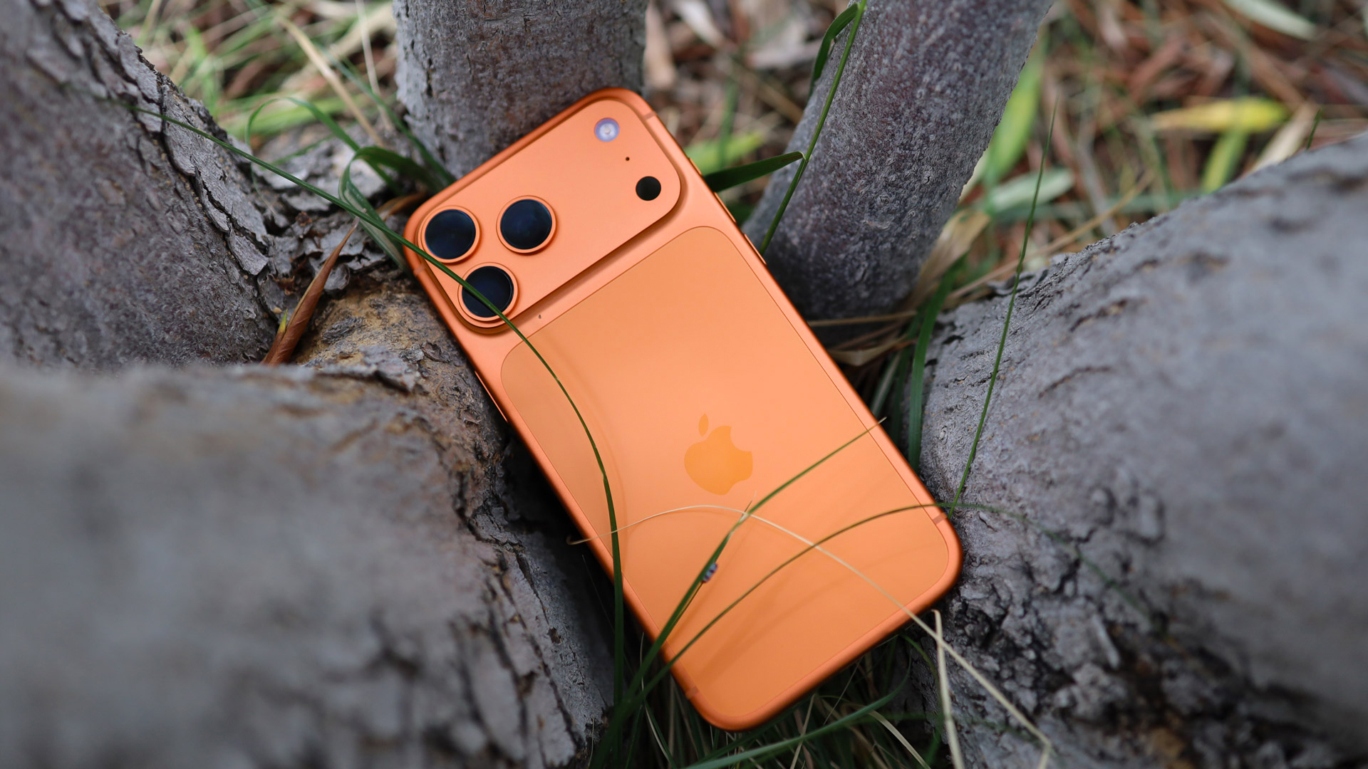 IPhone 17 Pro Max ni&ecirc;m phong 250 năm: Biểu tượng c&ocirc;ng nghệ tương lai - Ảnh 1.