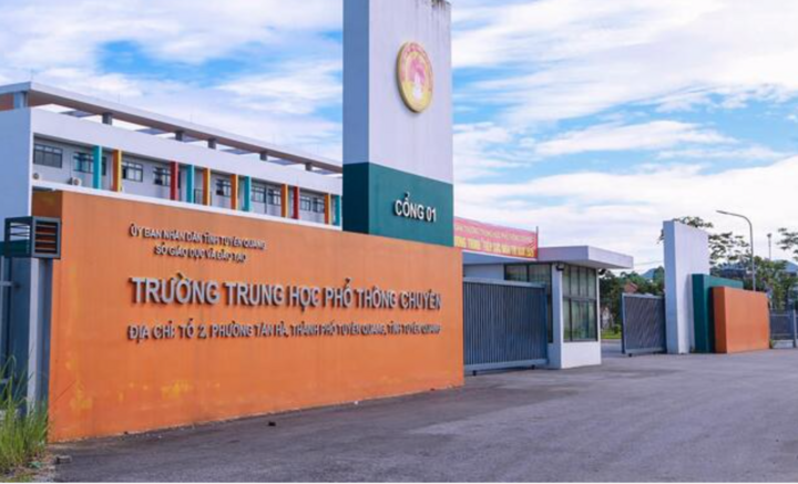 Vụ 146 điểm 10 m&ocirc;n To&aacute;n tại Trường THPT Chuy&ecirc;n Tuy&ecirc;n Quang g&acirc;y ch&uacute; &yacute; - Ảnh 1.