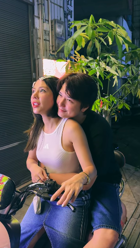 Mẹ đơn th&acirc;n lấy chồng k&eacute;m 6 tuổi l&agrave; diễn vi&ecirc;n Việt nổi tiếng, được cưng chiều như em b&eacute; - Ảnh 3.