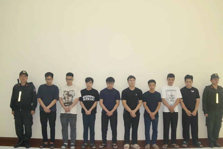 Khởi tố 12 bị can trong đường d&acirc;y lừa đảo kỳ nghỉ chiếm đoạt 900 tỷ đồng - Ảnh 1.