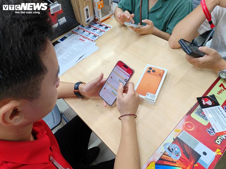 Gi&aacute; iPhone 17 series tại Việt Nam c&oacute; thể tăng do &Aacute;p lực linh kiện - Ảnh 1.