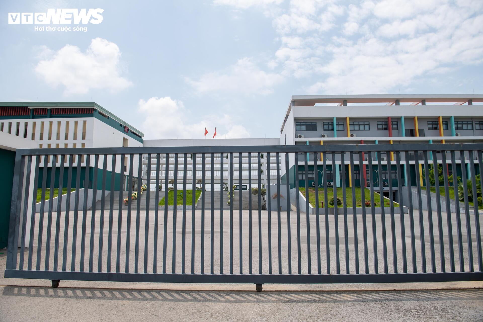 Trường THPT Chuyên Tuyên Quang gây chú ý sau vụ 146 điểm 10 môn Toán năm 2026 - Ảnh 10.