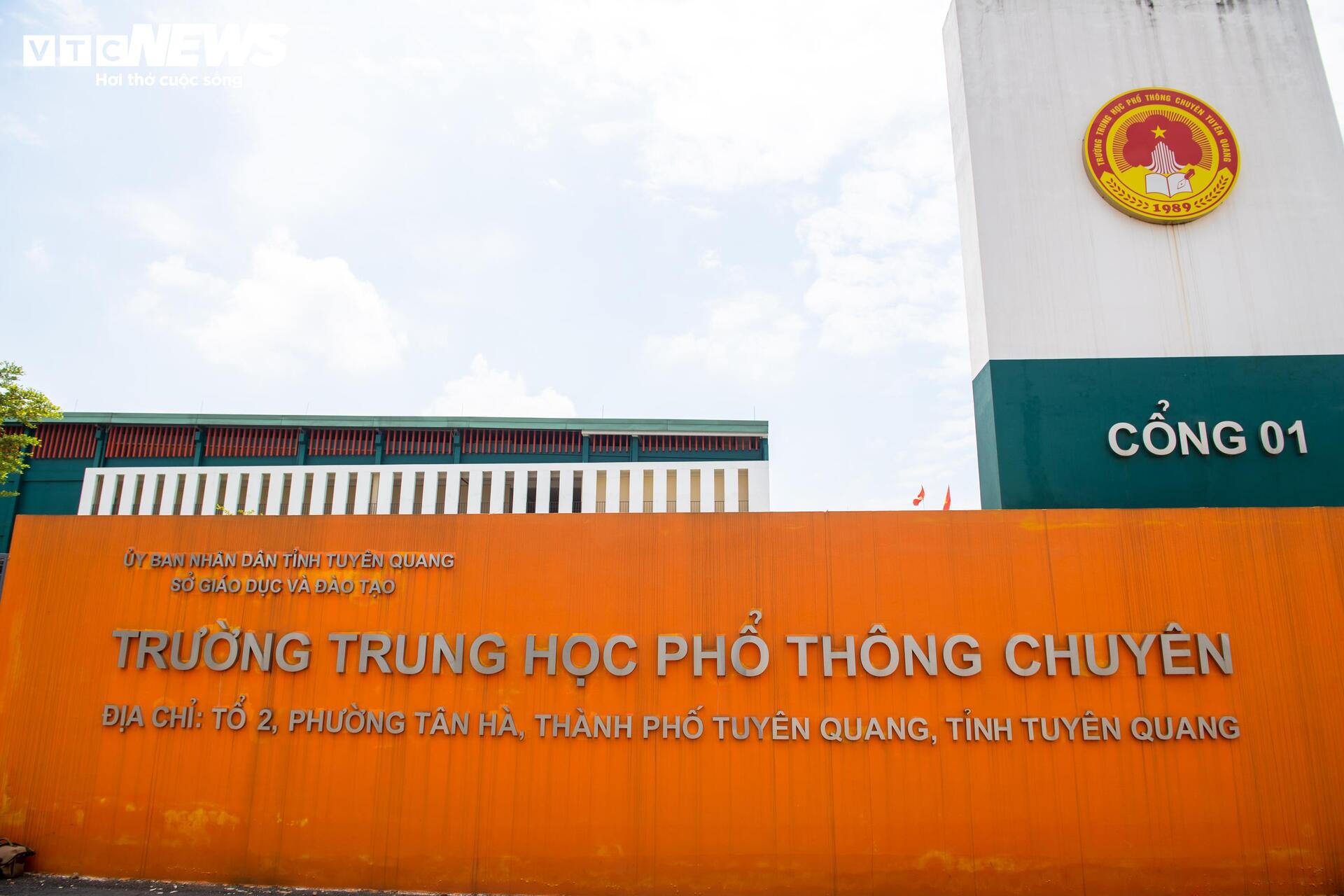 Trường THPT Chuyên Tuyên Quang gây chú ý sau vụ 146 điểm 10 môn Toán năm 2026 - Ảnh 7.