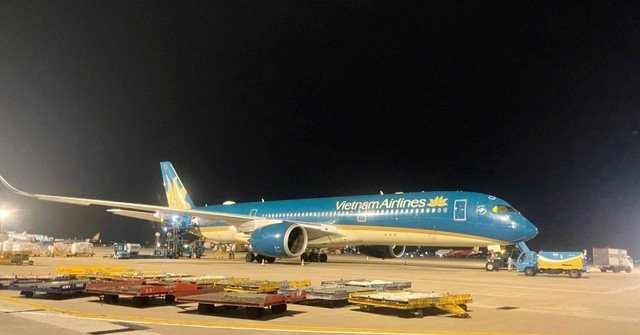 Vietnam Airlines vừa c&oacute; chuyến bay lạ, chỉ thua kh&ocirc;ng qu&acirc;n Đức một điều - Ảnh 2.