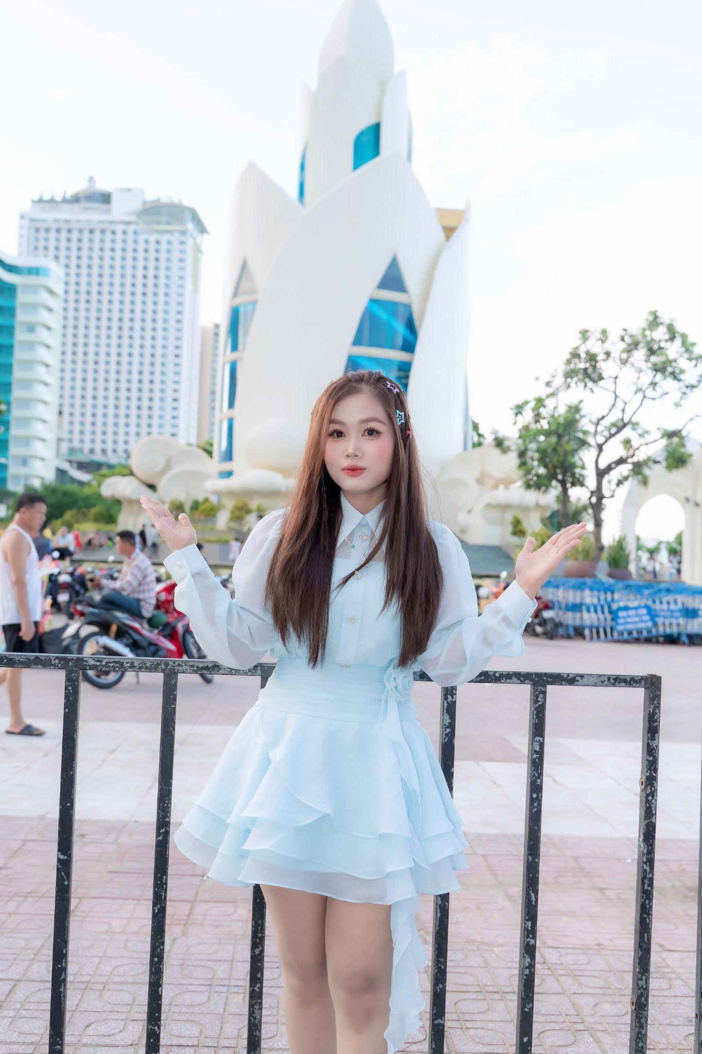 Một ngày làm việc của streamer Thuỳ Mỵ 499 có gì đặc biệt? - Ảnh 3. Một ngày làm việc của streamer Thuỳ Mỵ 499 có gì đặc biệt? - Ảnh 3.