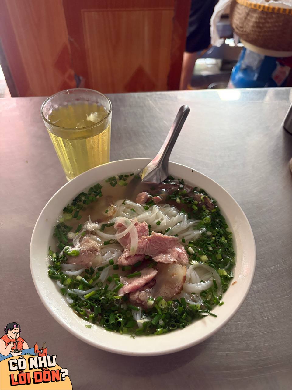 Phở Tuyết thực: Qu&aacute;n phở 23.000 đồng tại H&agrave; Nội giữa b&atilde;o gi&aacute; - Ảnh 10.