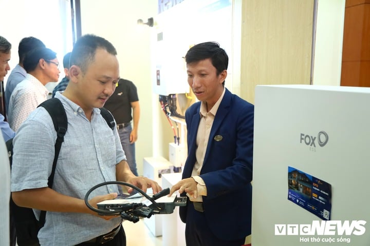 Khai th&aacute;c nguồn năng lượng t&aacute;i tạo hiệu quả nhờ pin lưu trữ v&agrave; AI - Ảnh 1.
